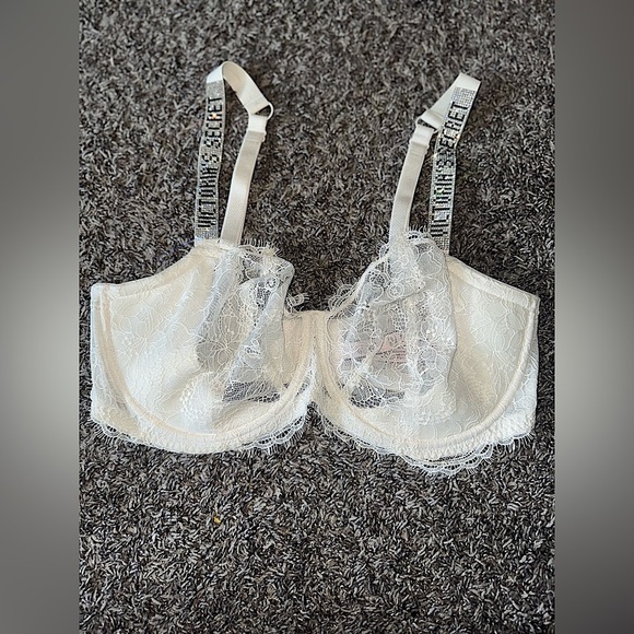 VS Very Sexy Unlined Shine Strap Push Up Without Padding Bra Size 38DDD 🥰 - Picture 1 of 16